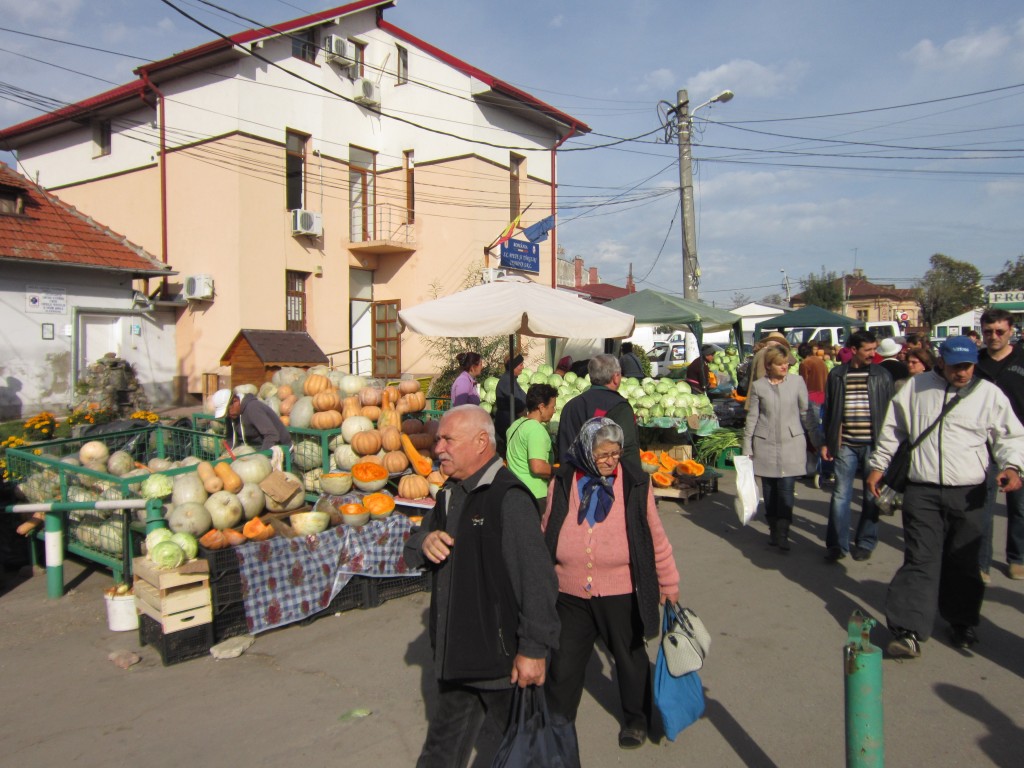 Pieţele din Craiova rămân deschise