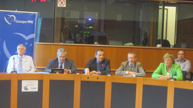 Antonio Tajani, Sean Kelly, Monica Hohlmeier, Wim van de Camp şi Marian-Jean Marinescu