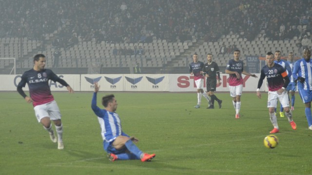 Băluţă a deschis scorul în partida cu FC Botoşani