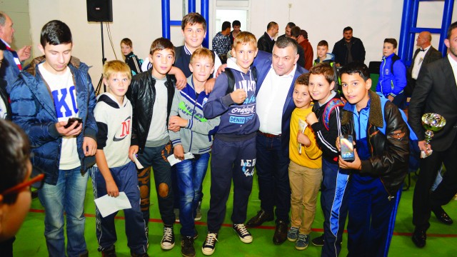 Leonard Doroftei lasă funcția de președinte al Federației Române de Box și vrea să înceapă  un nou drum, ca antrenor la copii 