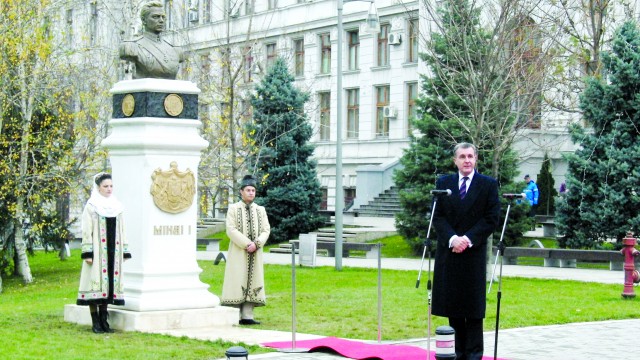 Alteţa Sa Regală Principele Radu, la ceremonia prilejuită de dezvelirea bustului Regelui Mihai I al României