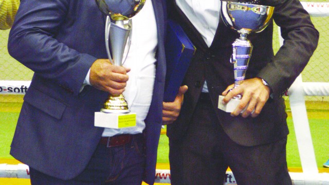 Liviu Stan (dreapta)  și Leonard Doroftei au fost premiați la Cupa României de la Craiova