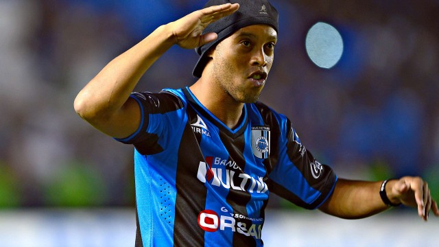 Ronaldinho a pus din nou distracţia pe primul plan