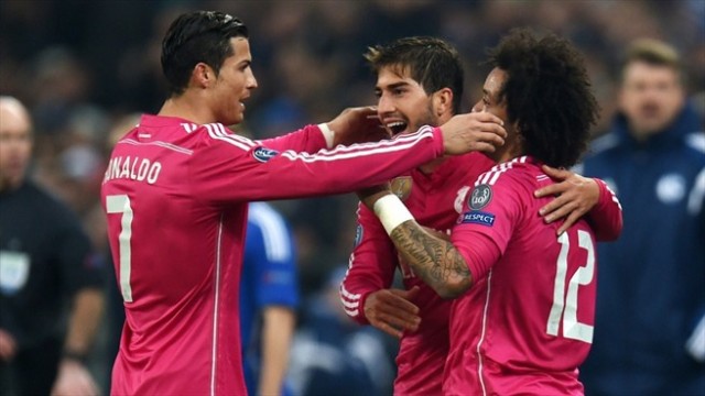 Cristiano Ronaldo şi Marcelo (dreapta) au contribuit la victoria din Germania, cu Schalke (foto: uefa.com)