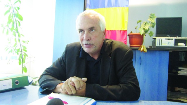 Primar al comunei Murgași încă din anul 1996, Constantin Nedelea este acuzat de comiterea infracțiunilor de abuz în serviciu contra intereselor publice și fals intelectual (Foto: Arhiva GdS)