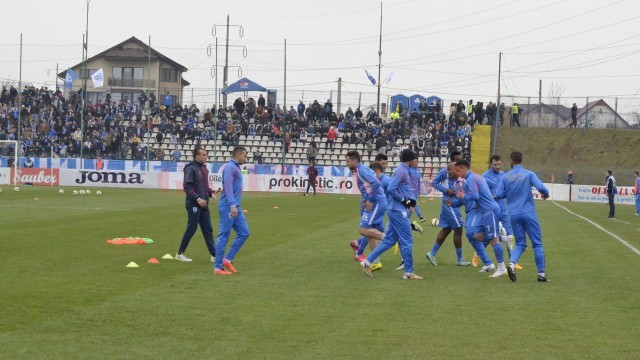 Jucătorii Craiovei încep pregătirile pentru meciul cu Oțelul Galați (foto: Alexandru Vîrtosu)