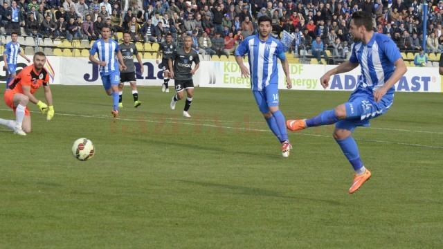 Târnăcop a reuşit un gol frumos contra Mediaşului