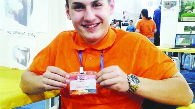 Alexandru Corlan a câştigat medalia de bronz la un concurs naţional de informatică