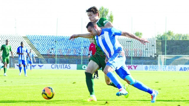 Bawab a marcat al şaptelea gol în tricoul alb-albastru (Foto: arhiva GdS)