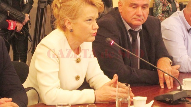 Șefa APM Dolj a spus că Doljul trebuie să aibă pregătit un punct de vedere privind proiectul  de la Kozlodui (Foto: Anca Ungurenuș)