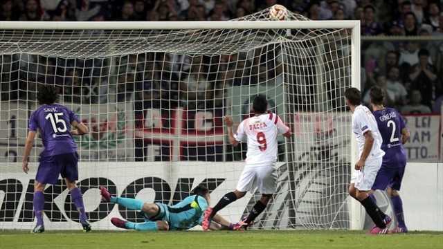 Bacca a rezolvat ecuaţia calificării lui FC Sevilla încă din primele minute al partidei din Italia