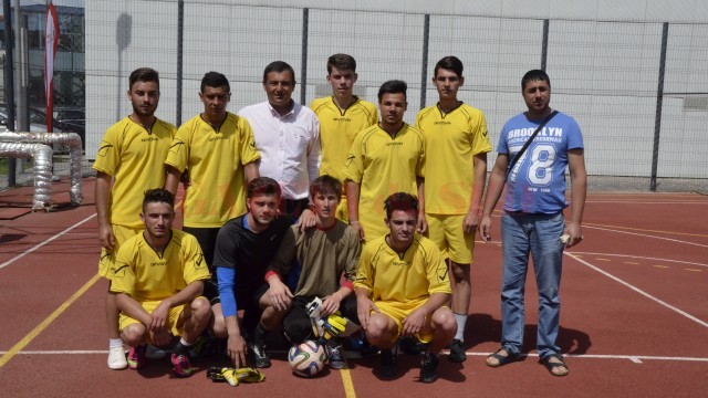 Echipa Colegiului Național „Ioniță Asan“ a câștigat ediția a doua a Cupei Universității Craiova (foto: Alexandru Vîrtosu)