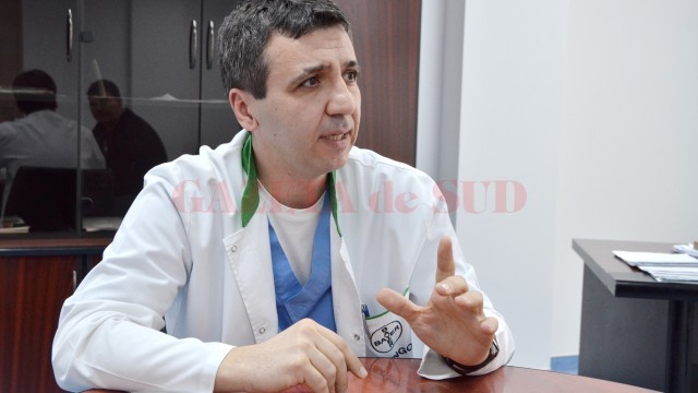 Managerul SCJU Craiova, Bogdan Fănuță, a explicat că, în premieră, concursurile  pentru posturile de asistenți medicali se vor da în fața unei comisii conduse de șeful secției care angajează și nu în fața conducerii spitalului (Foto: Arhiva GdS)