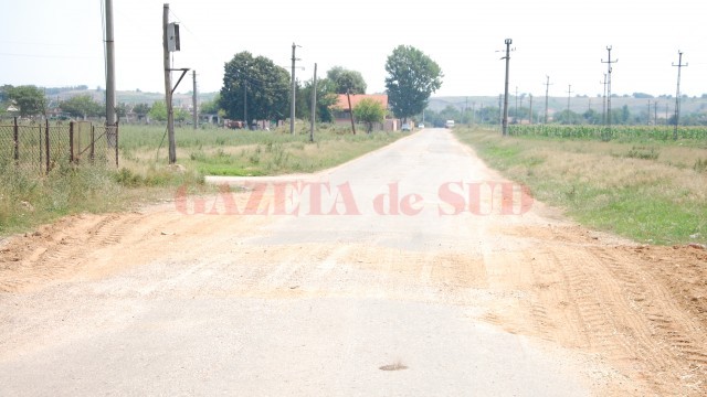 Drumul care face legătura între Cujmir și Vrata va fi reabilitat (Foto: Claudiu Tudor)