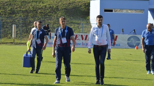 Emil Săndoi şi Emil Pieleanu, încântaţi de atmosfera din tribune