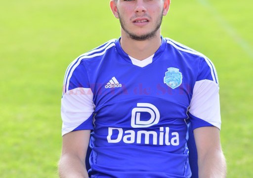 Claudiu Ștefan se află la cel de-al doilea gol înscris pentru CSM Vâlcea (foto: csmrmvl.ro)
