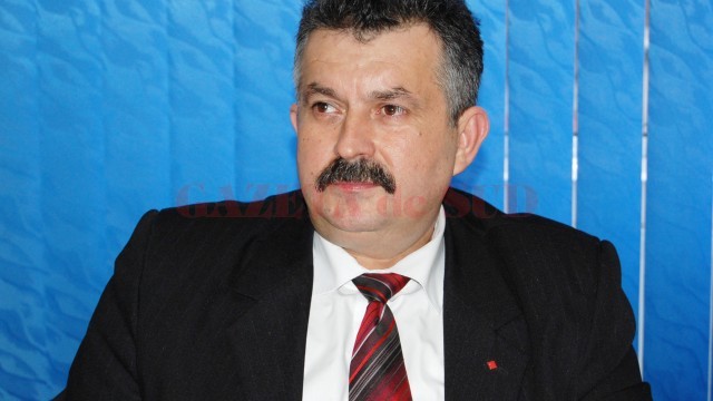 Ion Işfan, inspectorul şcolar general din Gorj