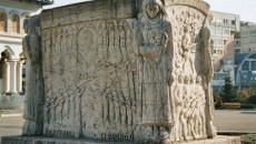 poza-monument ecaterina teodoroiu