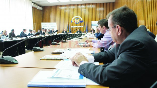 În luna septembrie, dezbaterile „Parteneri pentru Dezvoltare“ au avut loc în Mehedinți.  Acum este rândul Doljului să găzduiască un astfel de eveniment. (Foto: Arhiva GdS)
