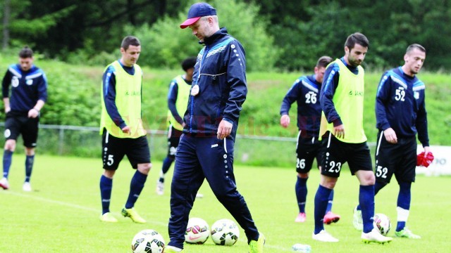 Edi Iordănescu îi pregătește pe panduri în fosta casă a rivalilor de la Steaua (Foto: panduriics.ro)