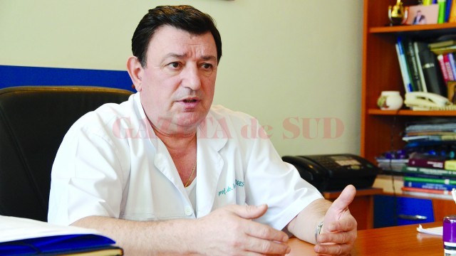 Prezent la emisiunea „Ora de Sănătate“, difuzată la Alege TV, prof. dr. Ion Georgescu a vorbit despre activitatea din clinica pe care o conduce (Foto: Arhiva GdS)