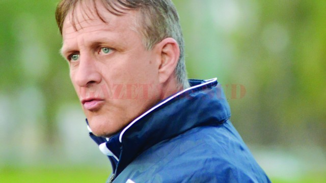 Emil Săndoi nu se aştepta ca oficialii Craiovei să negocieze cu Steaua pentru vânzarea de jucători (Foto: Alexandru Vîrtosu)