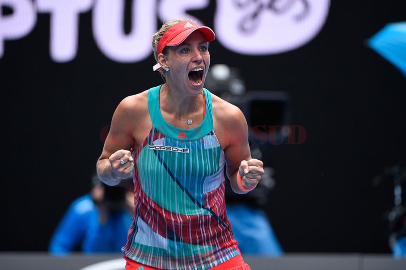 Angelique Kerber a cucerit trofeul la Australian Open şi de luni va urca pe locul doi în clasamentul WTA, devansând-o pe Simona Halep (foto: Prosport)