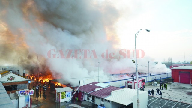 În urma incendiului izbucnit în Târgul Municipal au ars 600 de standuri și 60 de tone de haine și încălțăminte second-hand
