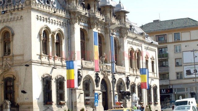 Curtea de Conturi a descoperit că Primăria Craiova a plătit sporuri salariale nelegale  către angajații proprii și către cei de la Poliția Locală în sumă de circa 3 milioane de lei
