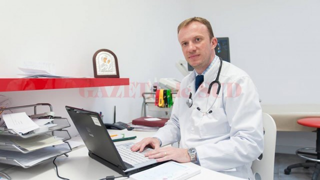 Dr. Petrișor Cătălin Adrian, medic specialist medicină internă și cardiologie în cadrul Centrului Medical PRIMA CLINIC