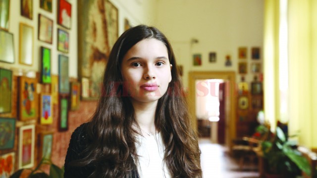 Teodora Banu, eleva de nota 10 de la Școala Gimnazială „Traian“ din Craiova (Foto: Bogdan Grosu)