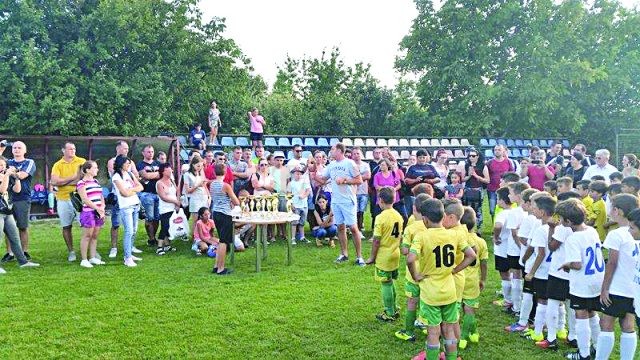 Micuţii fotbalişti olteni s-au întrecut  în cadrul Cupei de Vară