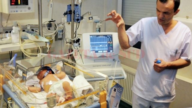 Doi copii din Craiova, diagnosticați cu sindrom hemolitic uremic, sunt internați în stare gravă la Spitalul „Marie Curie“ din București (FOTO: gandul.info)