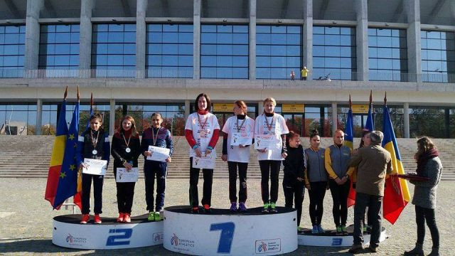 Echipa feminină de senioare de la CSM Craiova a cucerit medalia de argint la București