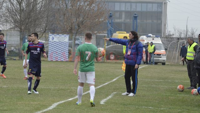 Antrenorul Florin Șoavă (dreapta) a avut un parcurs excelent cu CSO Filiași (Foto: Alexandru Vîrtosu)