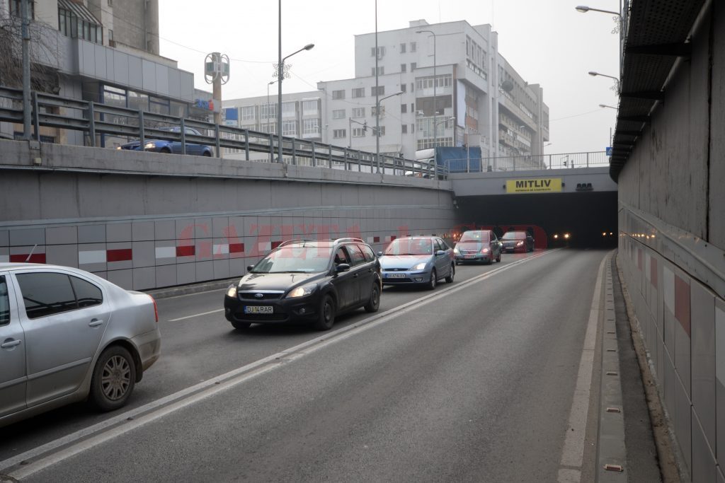 Craiova: Circulația în pasajul subteran, restricționată
