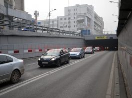 Se restricționează circulaţia rutieră în pasajul subteran, pe sensul de mers dinspre Casa Studenților (strada Arieș) către Calea București