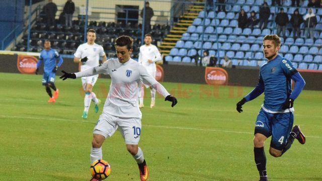 Gustavo şi colegii săi nu au găsit drumul spre gol în meciul cu FC Viitorul (Foto: csuc.ro)
