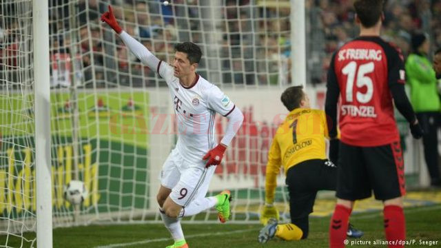 Lewandowski a fost salvatorul lui Bayern la Freiburg