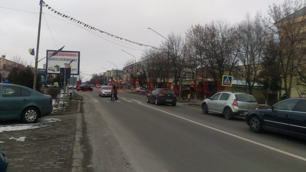La cele 12 treceri de pietoni din Balș se vor instala semafoare care se vor adapta la traficul rutier și la cererea de pietoni (Foto: Marian Apipie)