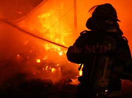 Un bărbat a ars de viu împreună cu fosta concubină după ce i-a dat foc la casă