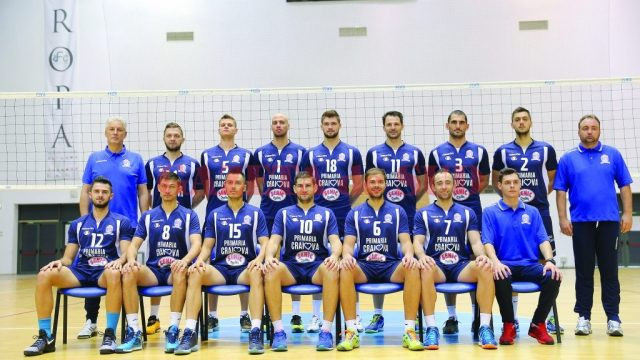 Voleibaliştii de la SCM-U Craiova, campionii României, ocupă locul trei. Oltenii sunt la patru puncte în spatele liderului, ACSVM Zalău