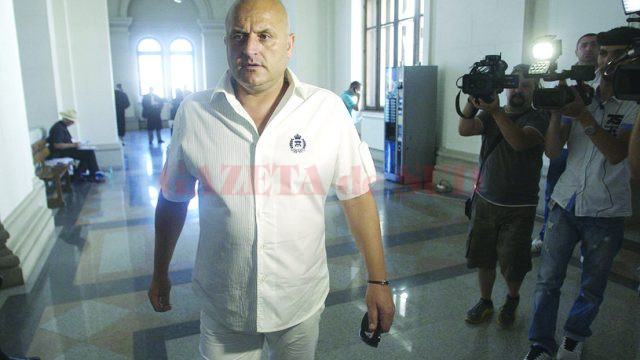 Adrian Mititelu a mers joi la Curtea de Apel București, unde a aflat că a pierdut definitiv procesul cu Sandu și Dragomir