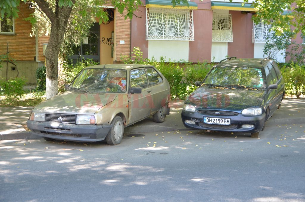 Craiova: Se ridică autoturismeleor abandonate pe domeniul public