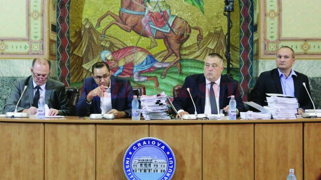 Primăria a promovat, iar Consiliul Local a aprobat rezoluţiunea contractului cu PSD Dolj