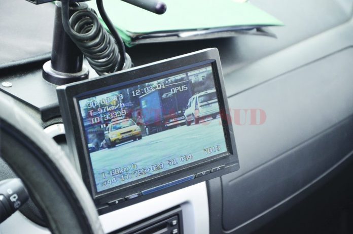 Tânărul a rămas fără permisul pentru 4 luni