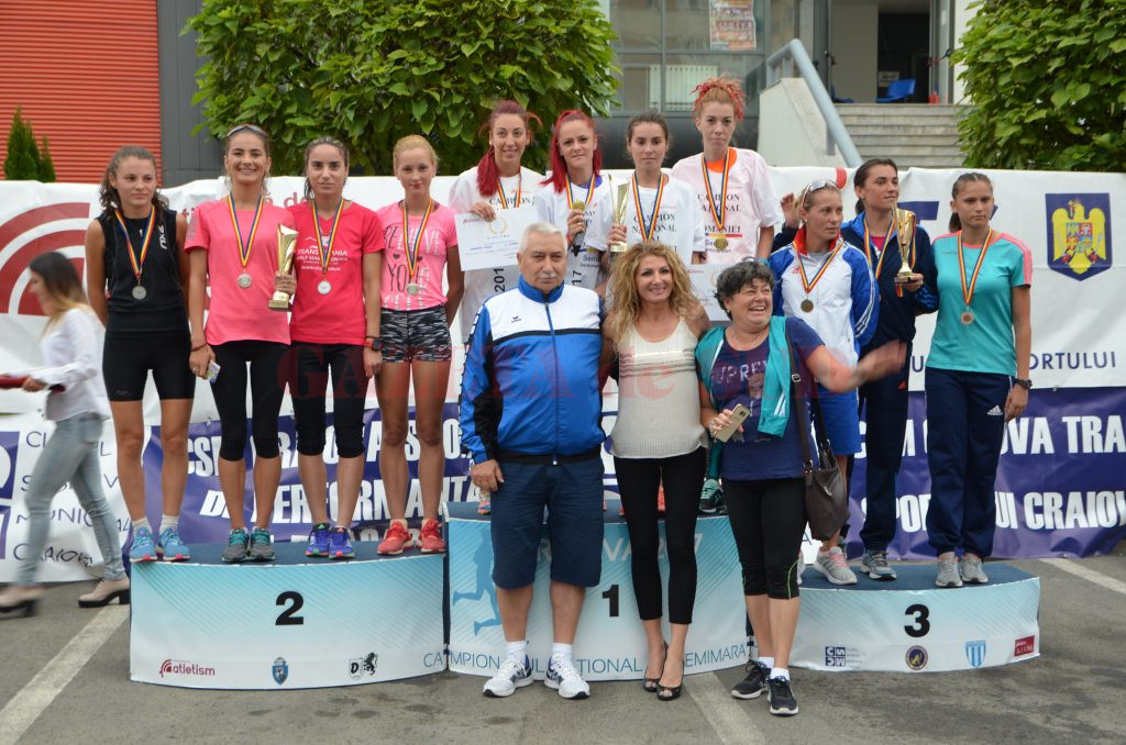La echipe senioare, CS Pandurii Târgu Jiu a cucerit aurul, iar CSM Craiova - bronz