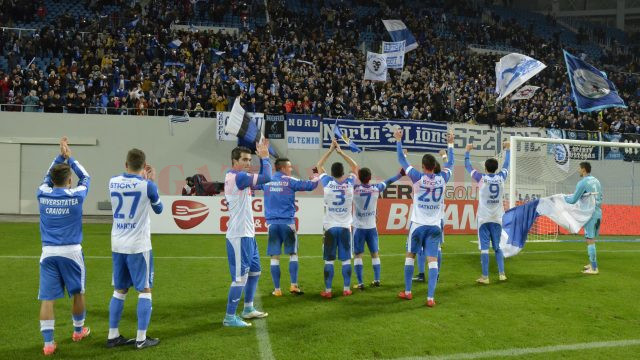 Alb-albaștrii și-au făcut bine treaba în teren și suporterii în tribune și a rezultat o victorie frumoasă (Foto: Alexandru Vîrtosu) 