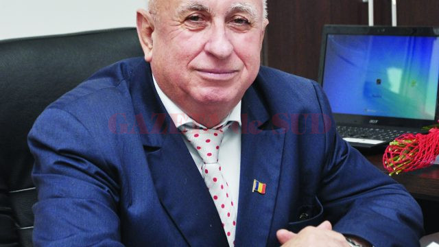 Edilul Horăscu este acuzat de procurorii vâlceni de comiterea a cinci infracțiuni