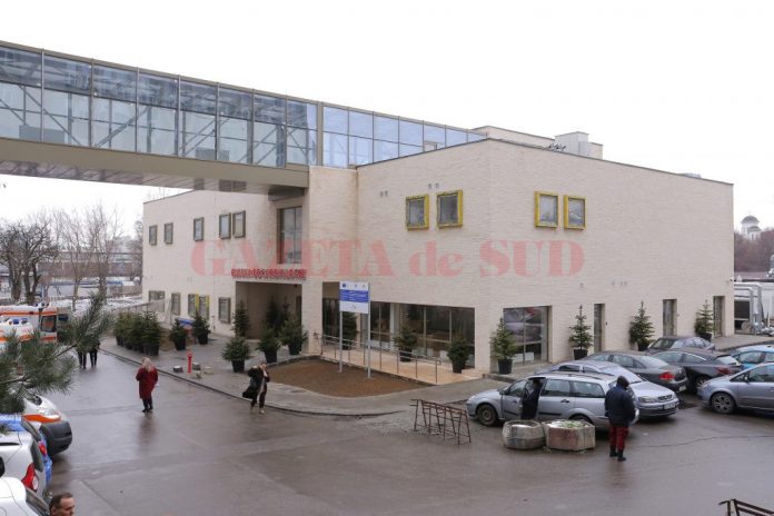 Clinica de Cardiologie Intervențională și Chirurgie Cardiovasculară se găsește în curtea Spitalului Județean de Urgență (SJU) Craiova. foto: Lucian Anghel